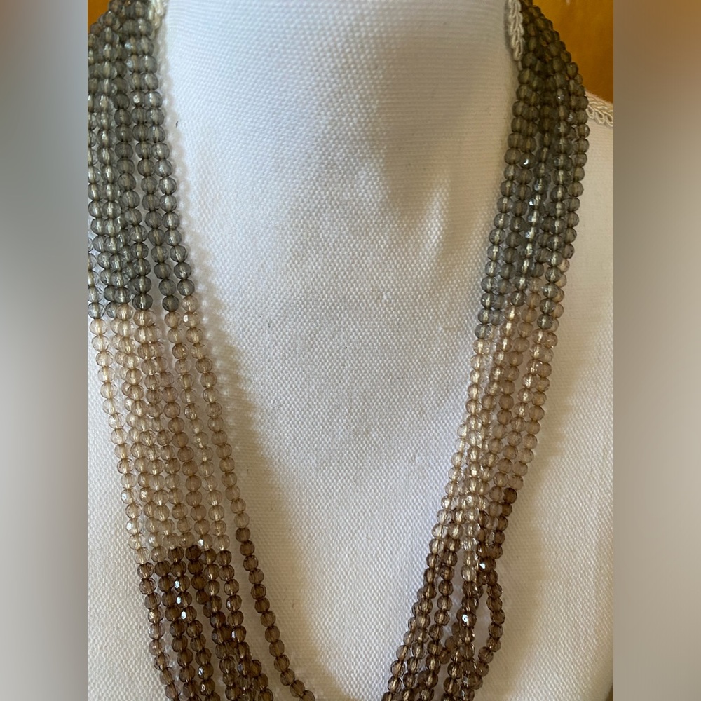 ColorBlock Necklace - Picture 3 of 10